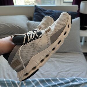 On Cloudnova White Sand, Size 8.5